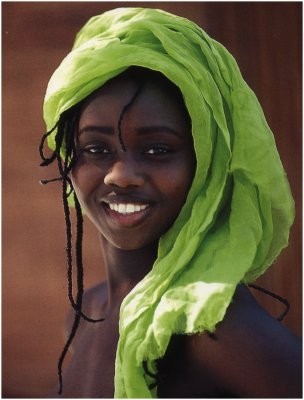 femme_africaine_sourire.jpg